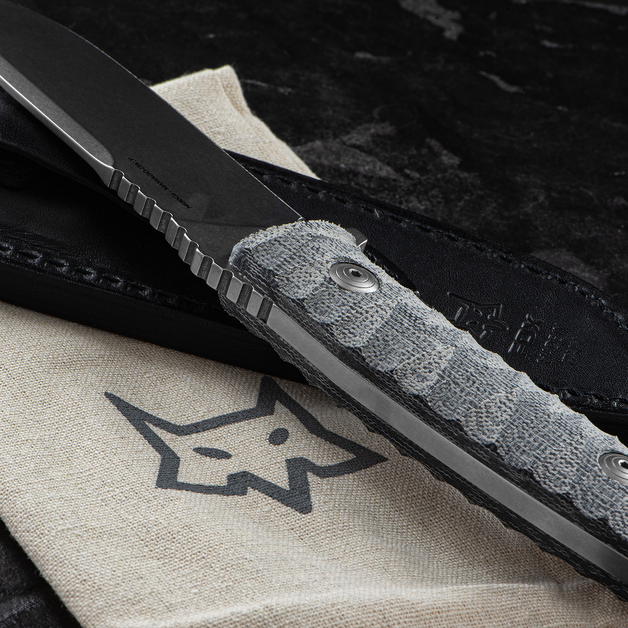 Fox Pro Hunter BLACK Micarta SW