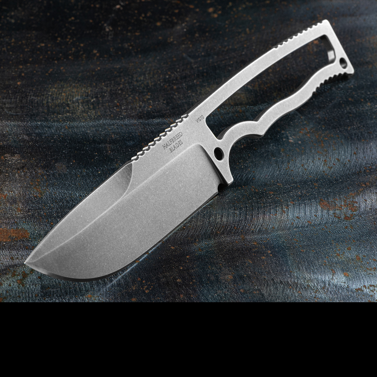 Halfbreed Compact Field Knife 01