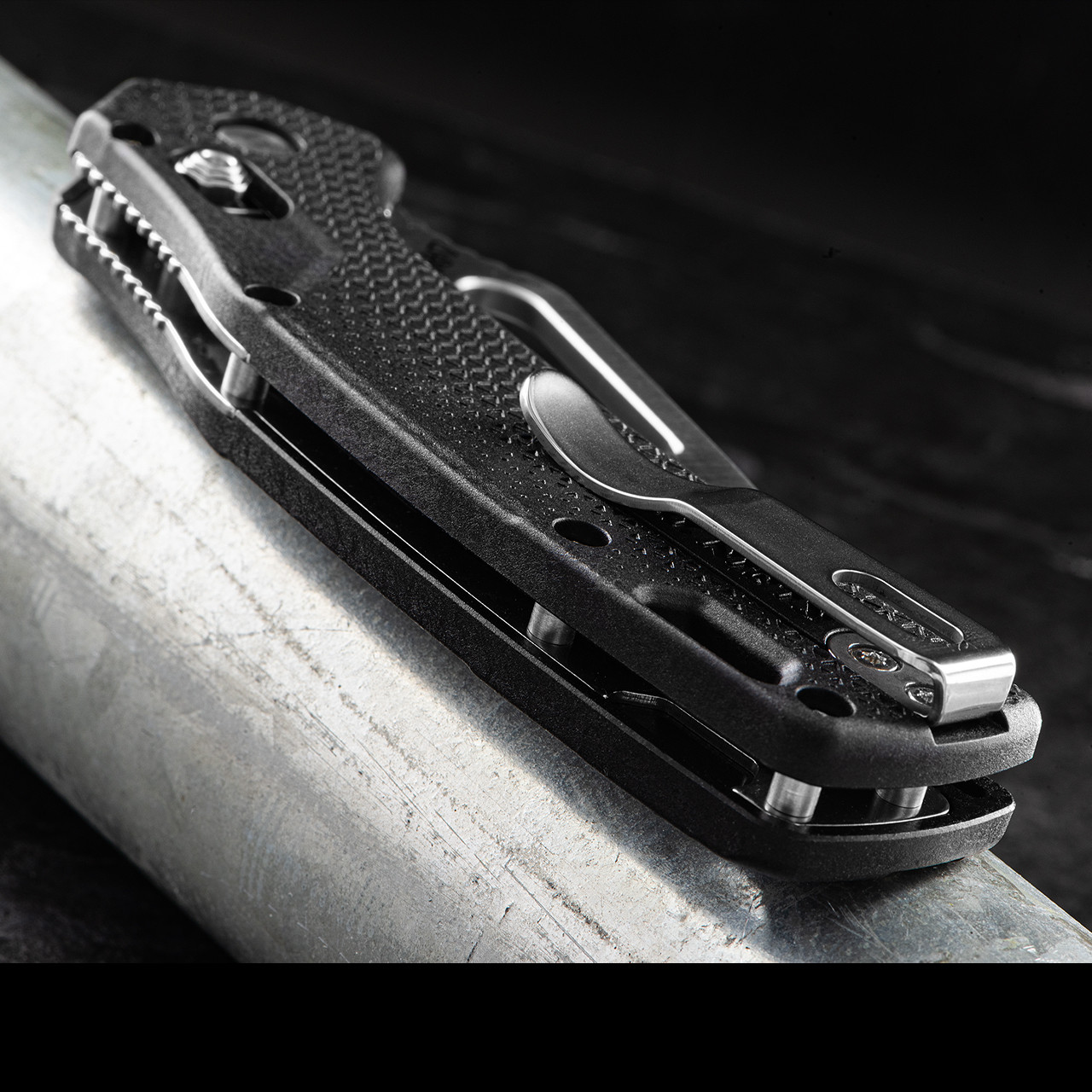 Blackfire Pivot Lock Tanto Folder Black