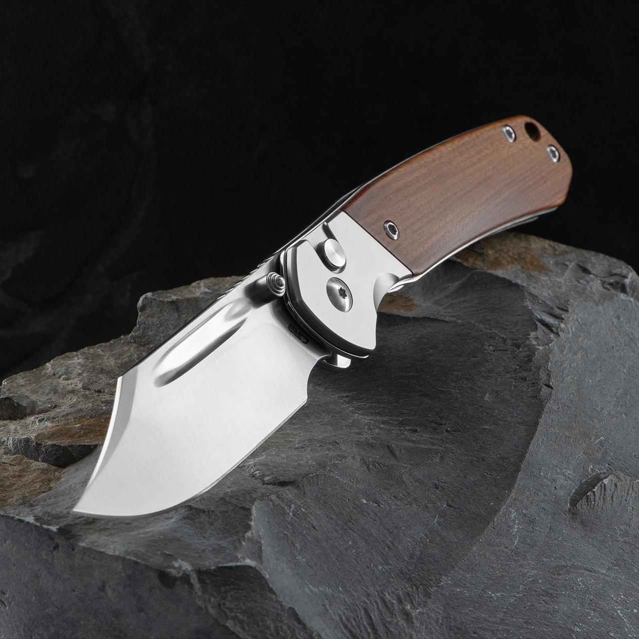CJRB Bowie Pyrite Rosewood Folding Knife