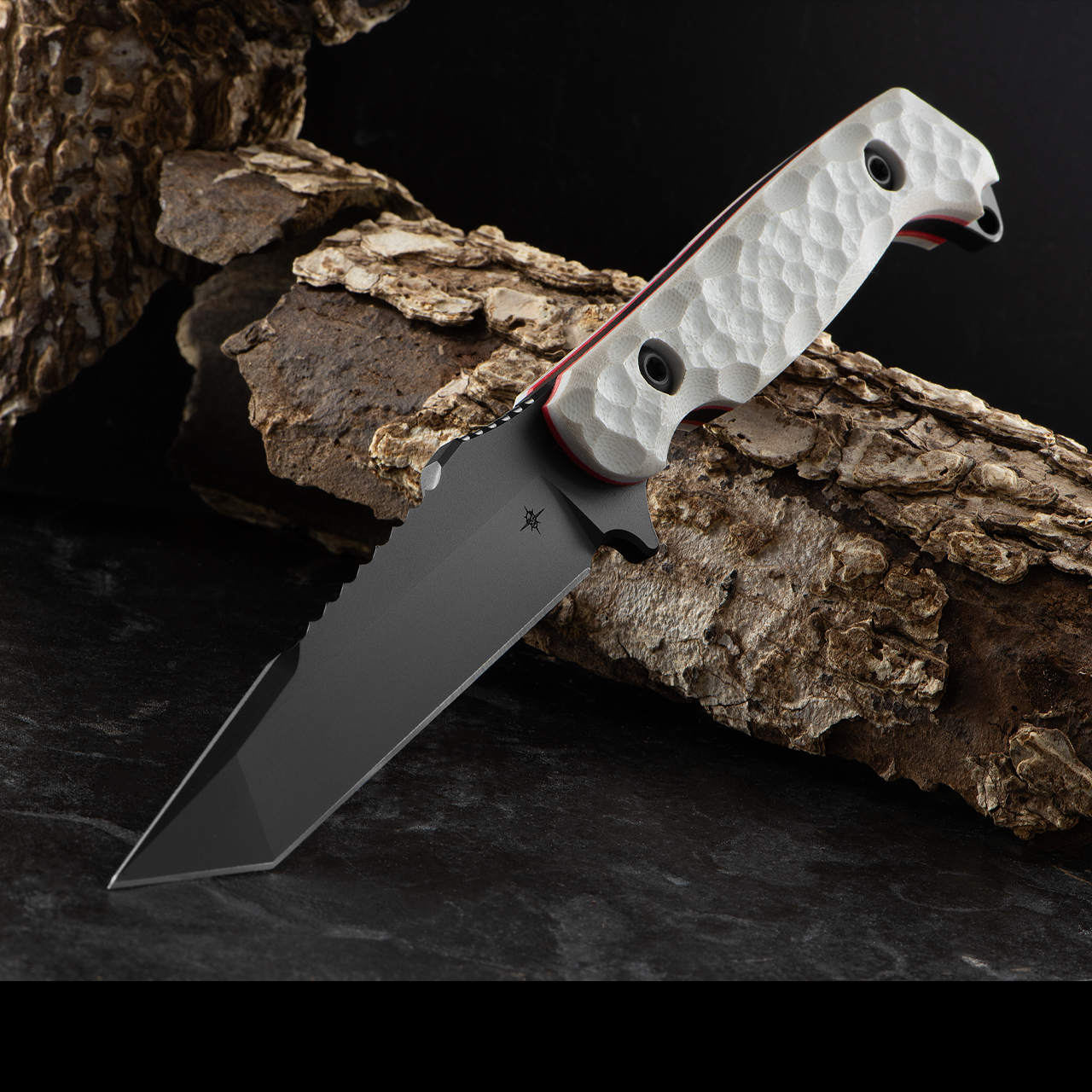Toor Knives Darter ×Travis Haley タイプナイフ The Darter: An In-Depth Look
