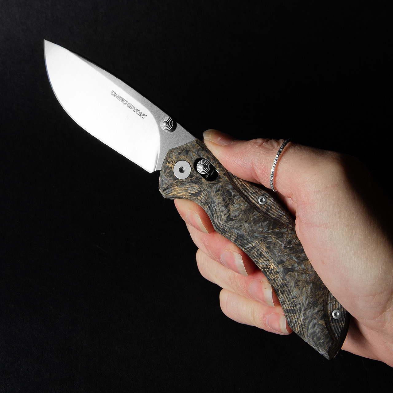 Viper Oniro Dark Matter Carbon Fibre Folding Knife