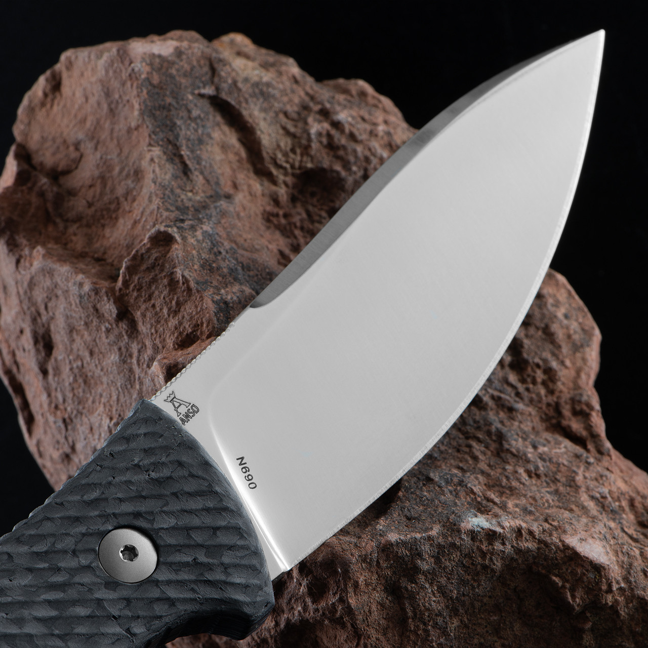 Viper Nordlys Carbon Fibre Fixed Blade