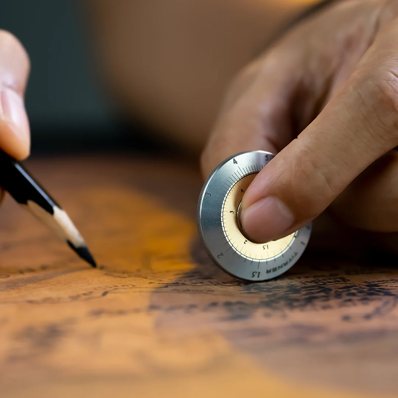 Titaner Mini Titanium Curve Measure Slide Rule