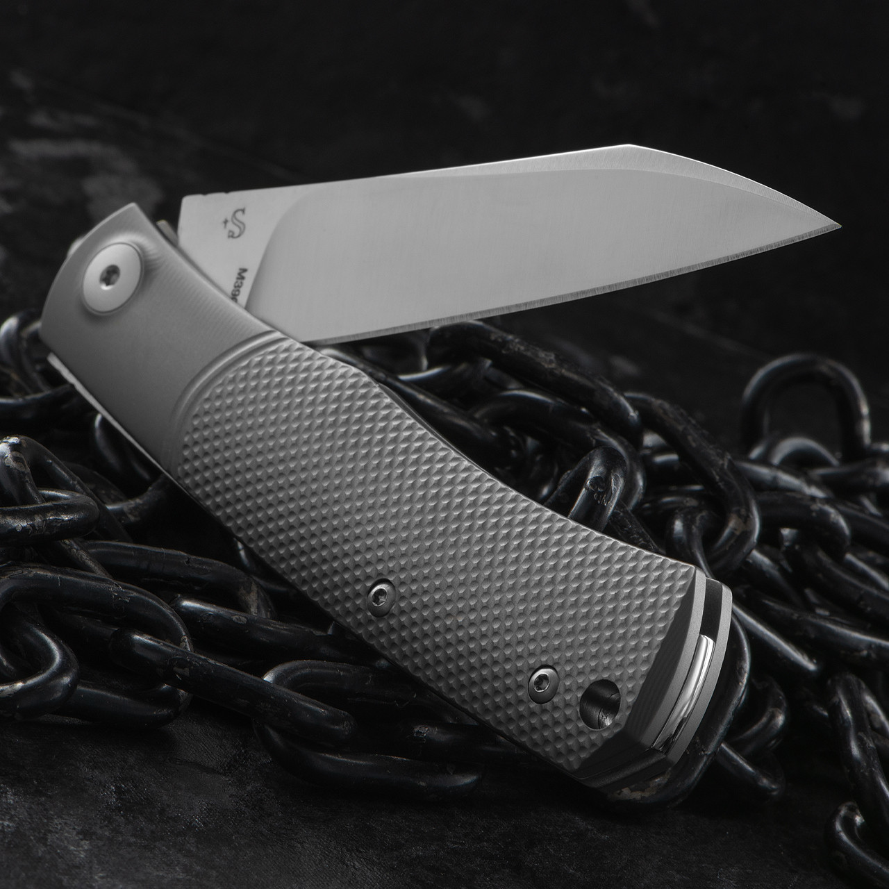 Viper Hug Titanium Geometric Folding Knife