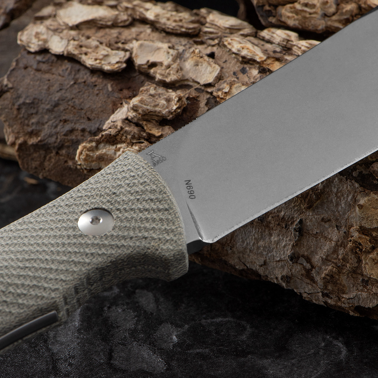 Viper Trail Green Canvas Micarta Fixed Blade