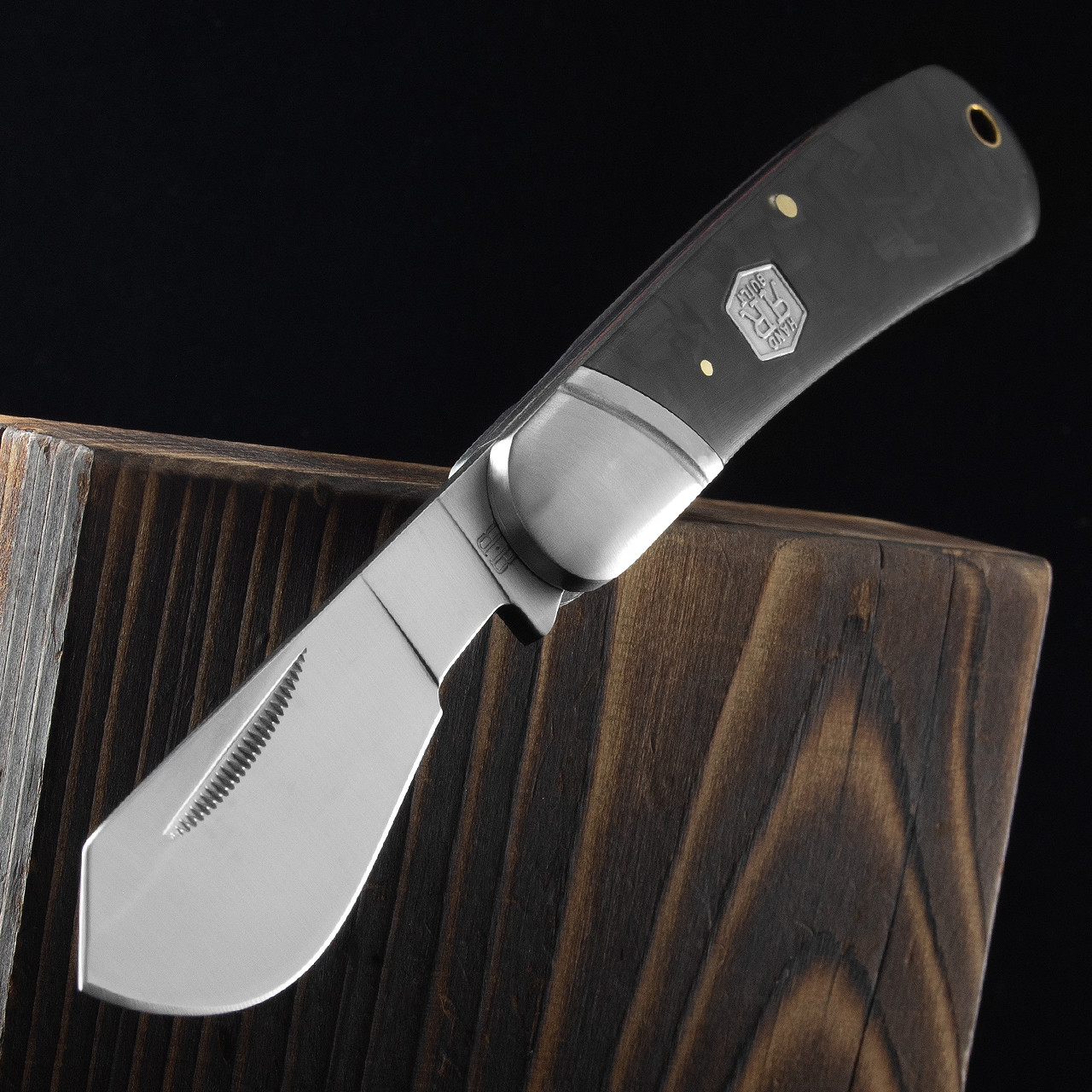 Rough Rider Midnight Ice Cotton Sampler Folding Knife