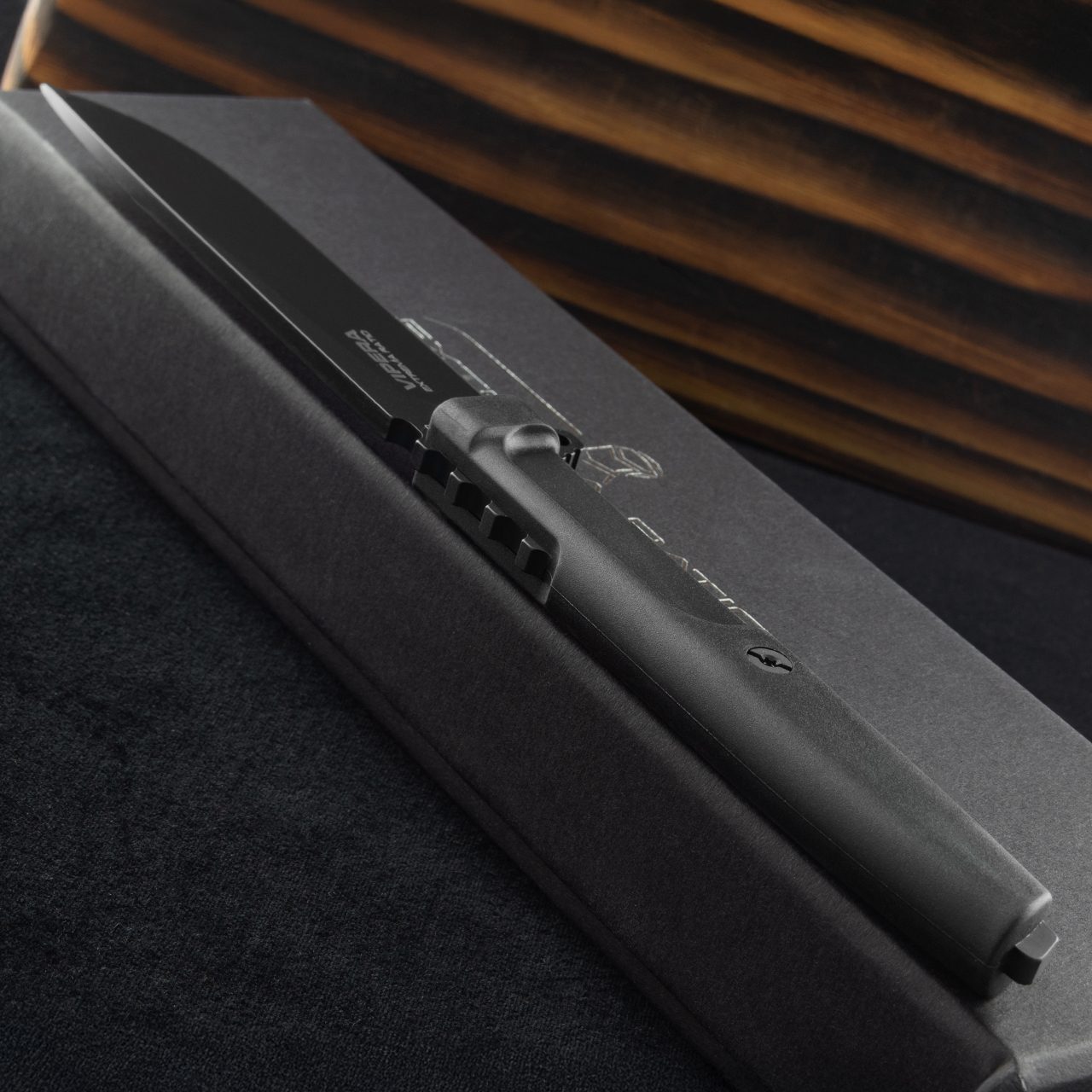 Extrema Ratio Vipera Black Nitrogen Fixed Blade
