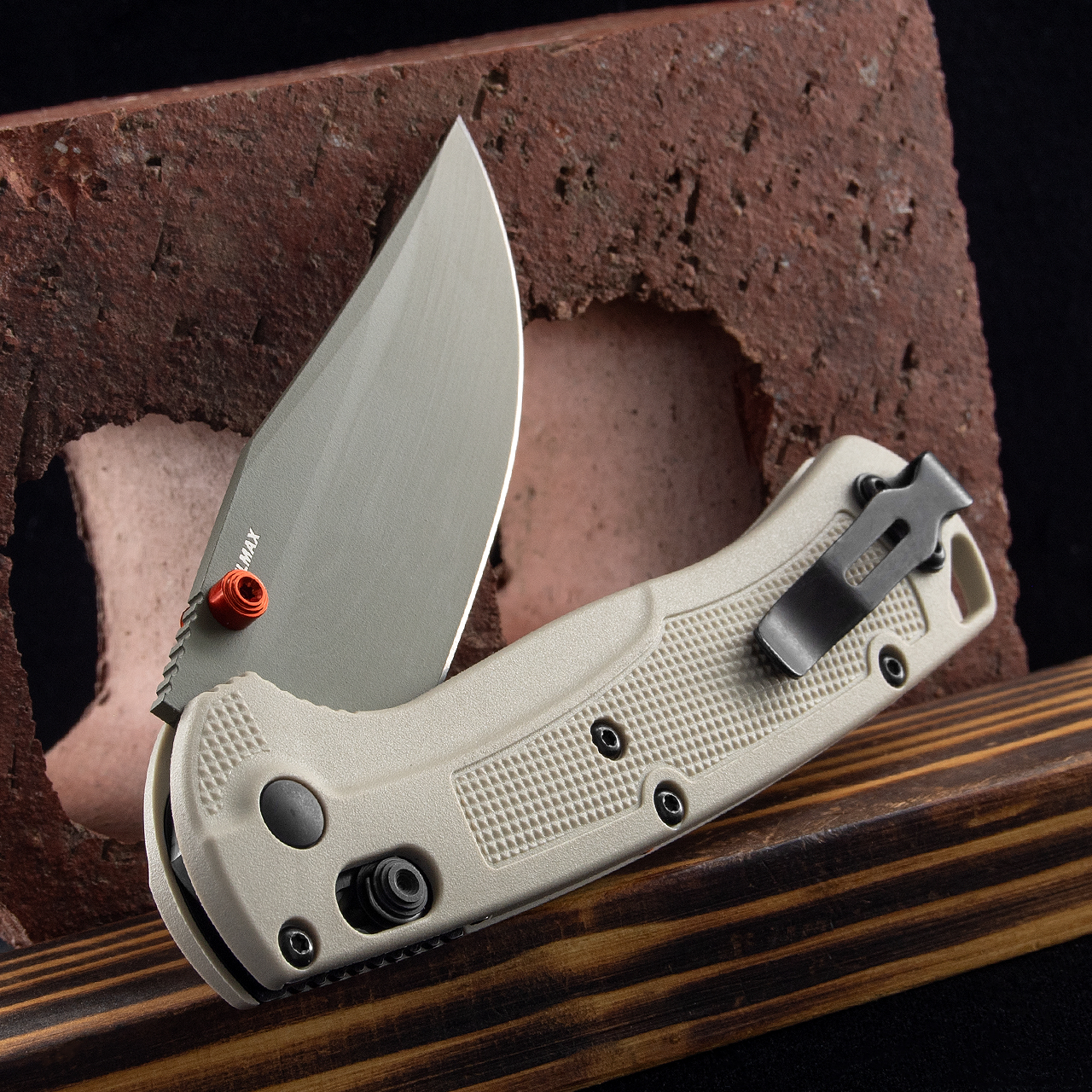 Benchmade 15536GN-01 Taggedout Tan Grivory Folding Knife