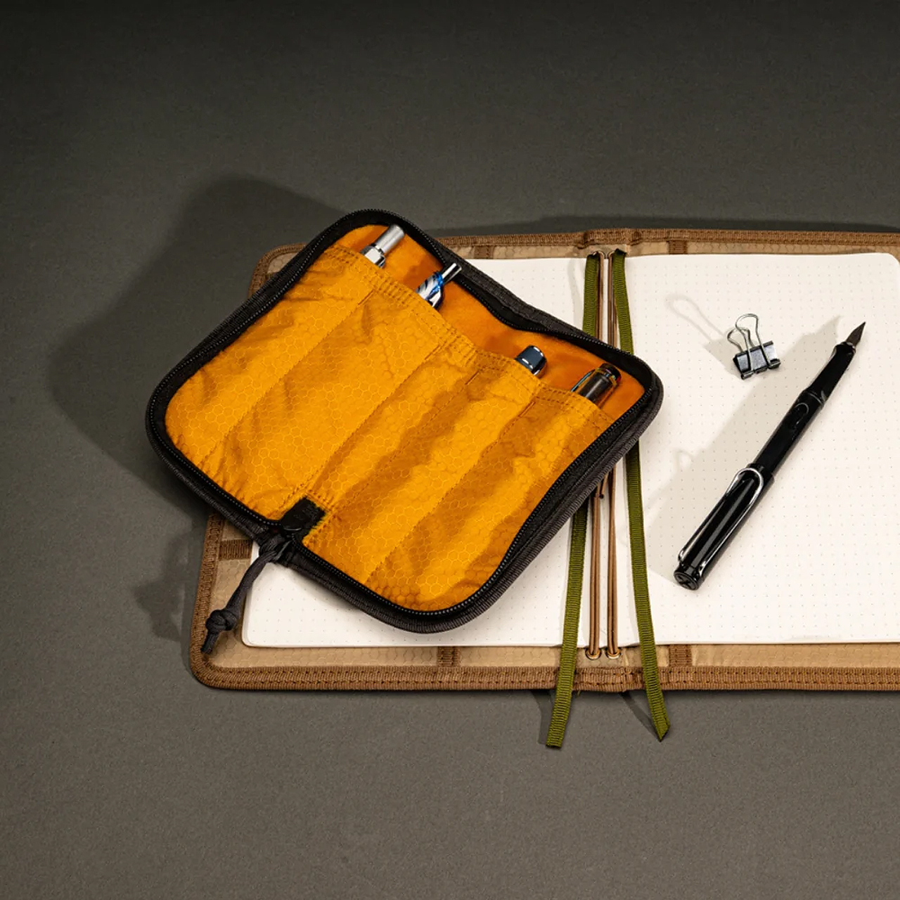 Lochby Quattro V2 Bumblebee