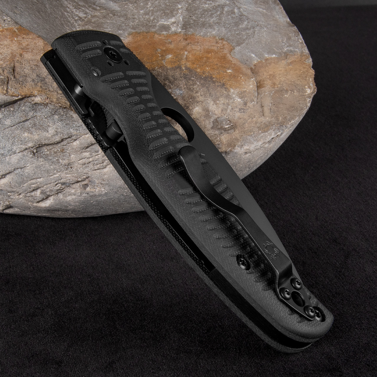 Spyderco Shaman Salt Blk G10 Black Folding Knife