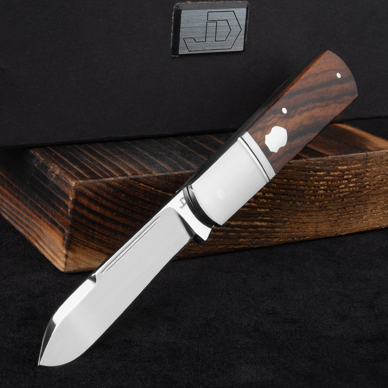 JD Knives Barlow Arizona Desert Iron Wood Custom Knife