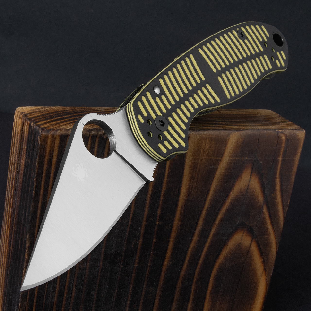 Spyderco Para 3 Salt Yellow and Black Folding Knife