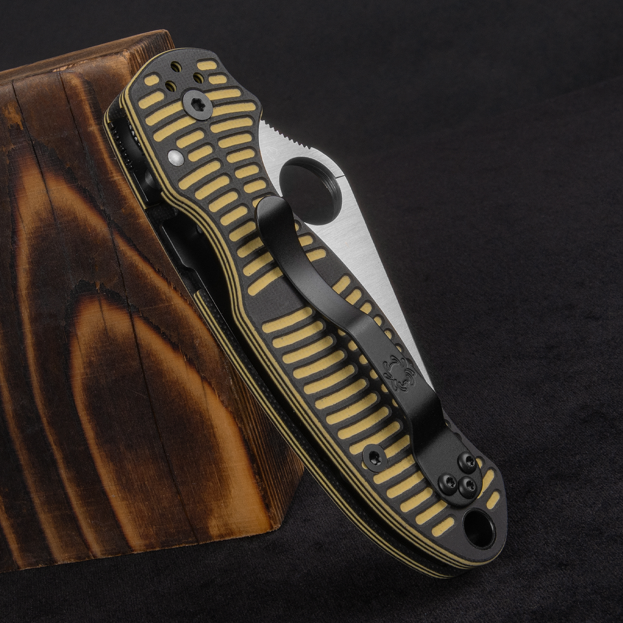 Spyderco Para 3 Salt Yellow and Black Folding Knife