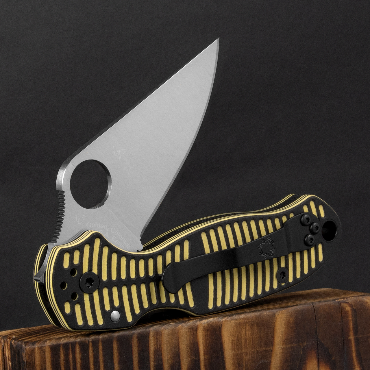 Spyderco Para 3 Salt Yellow and Black Folding Knife