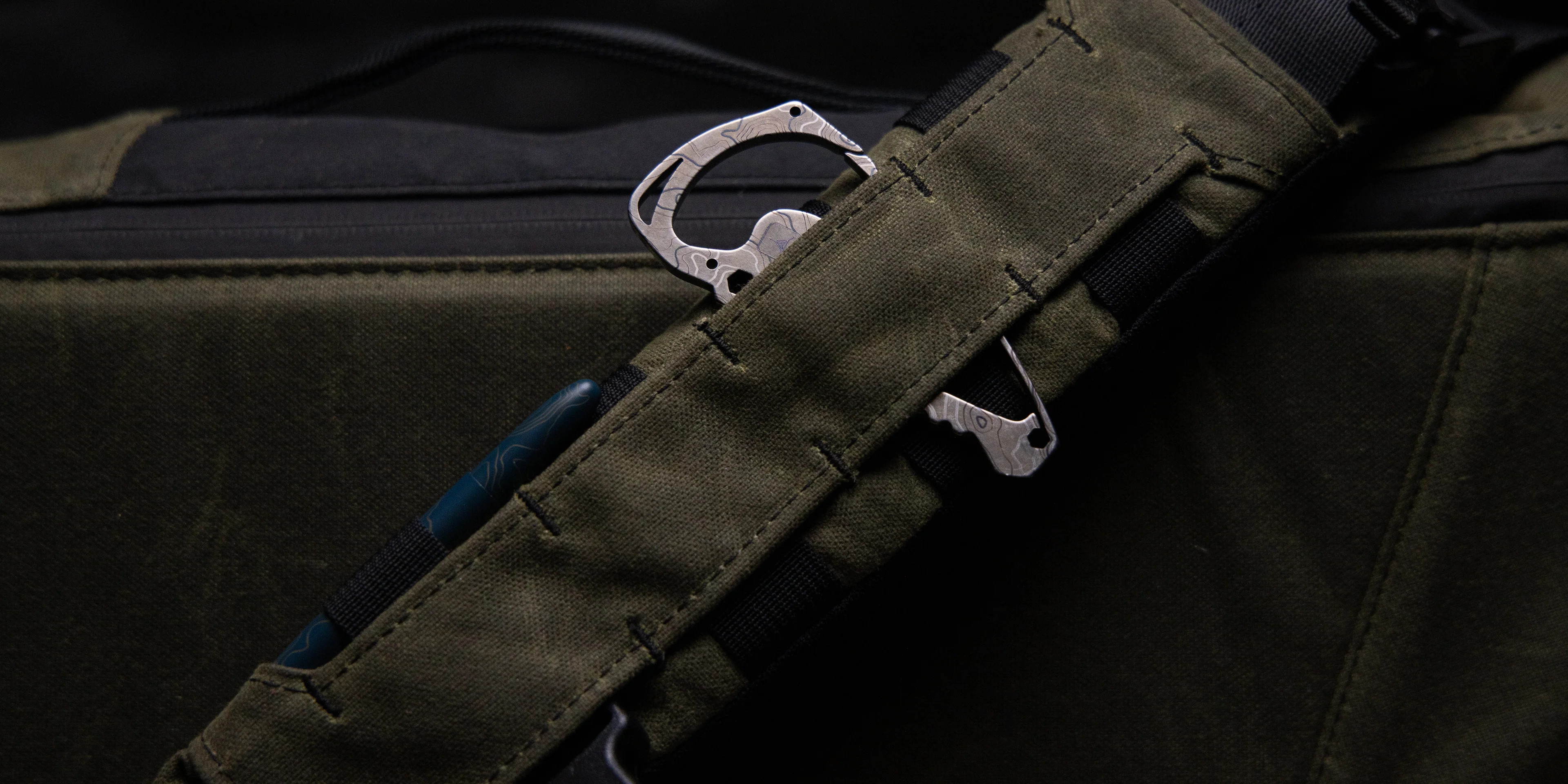 TAD Parallax Mess Bag 15L WX Dark Oak