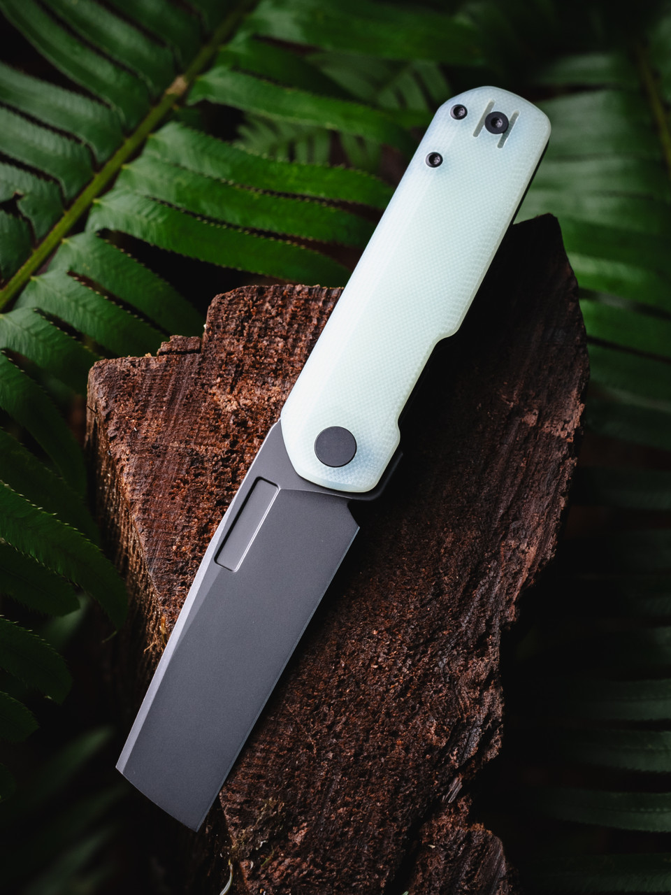 Vero Avid 2 Blackwashed Jade Folding Knife