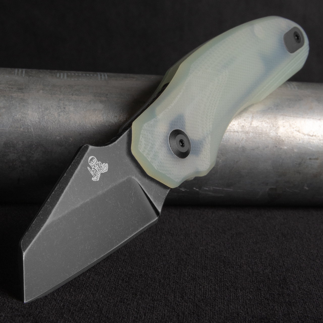 Twisted Assisted Fortis Sheepsfoot Blackwash Jade Folding Knife