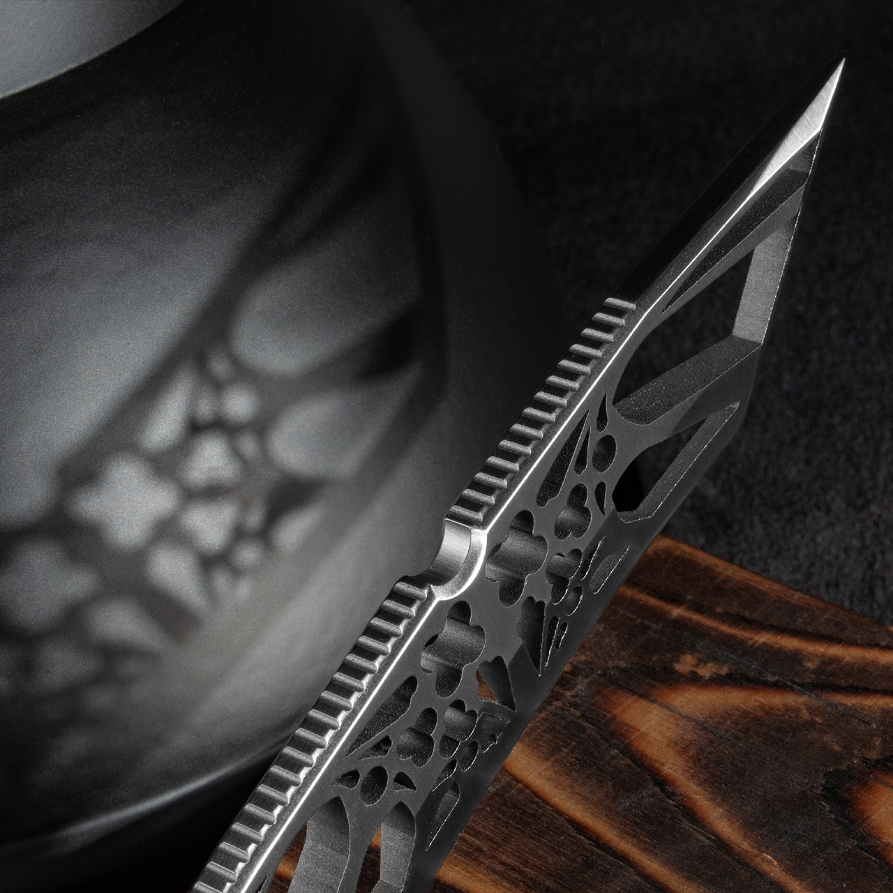 Midgards-Messer Lenore Limited Edition Fixed Blade