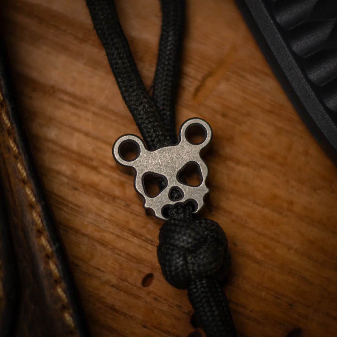 Giant Mouse Titanium Morbid Mouse Bead