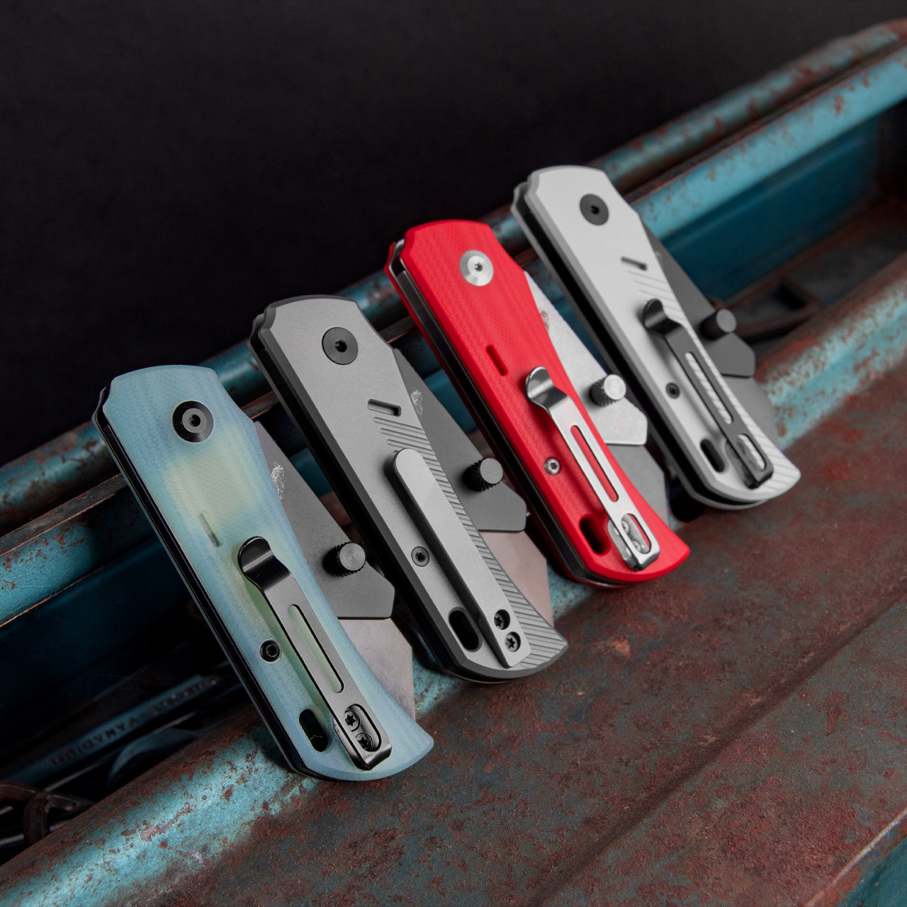 TA Pallas White Aluminium DLC Utility Knife