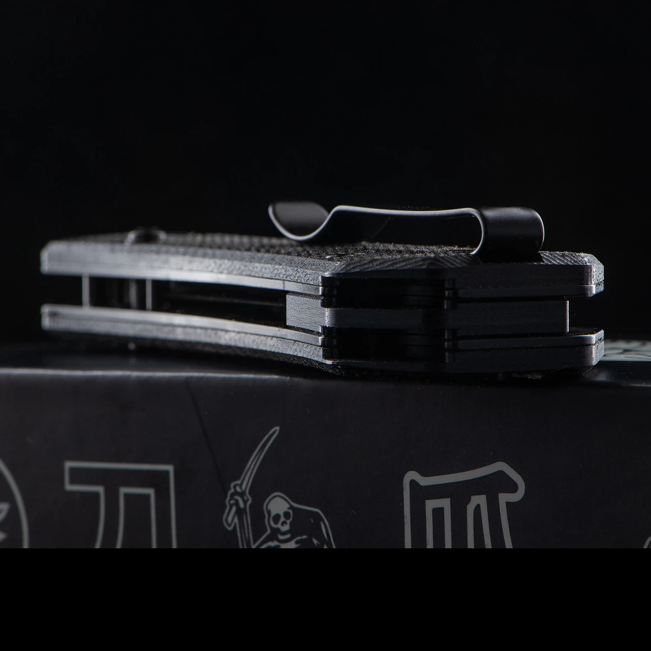Auxiliary Manufacturing Coffin Black Folding Knife