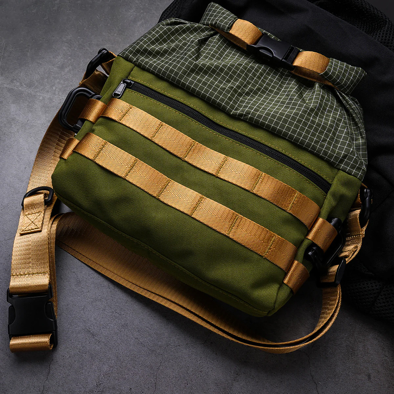 Viperade CHS5 Sling Messenger Bag OD