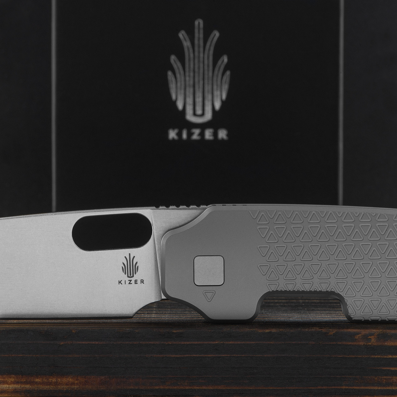 Kizer Varatas Titanium Folding Knife