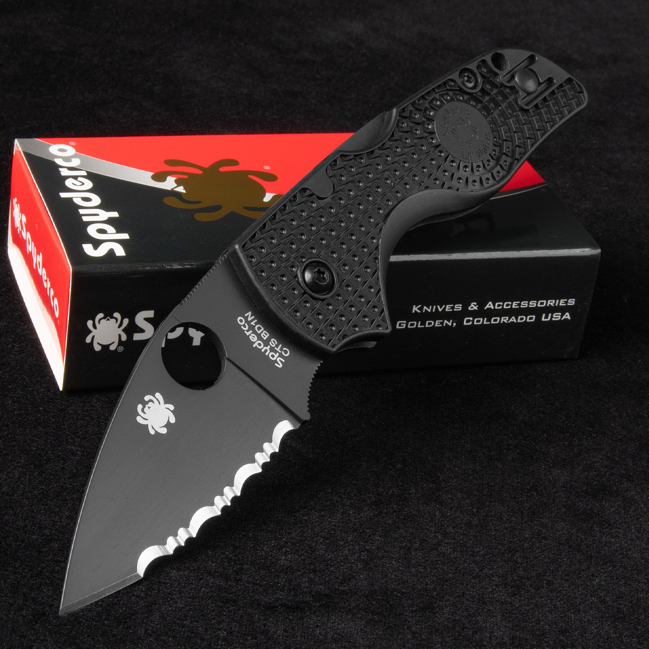 Spyderco Lil' Native Lightweight DLC Serrated Folding Knife