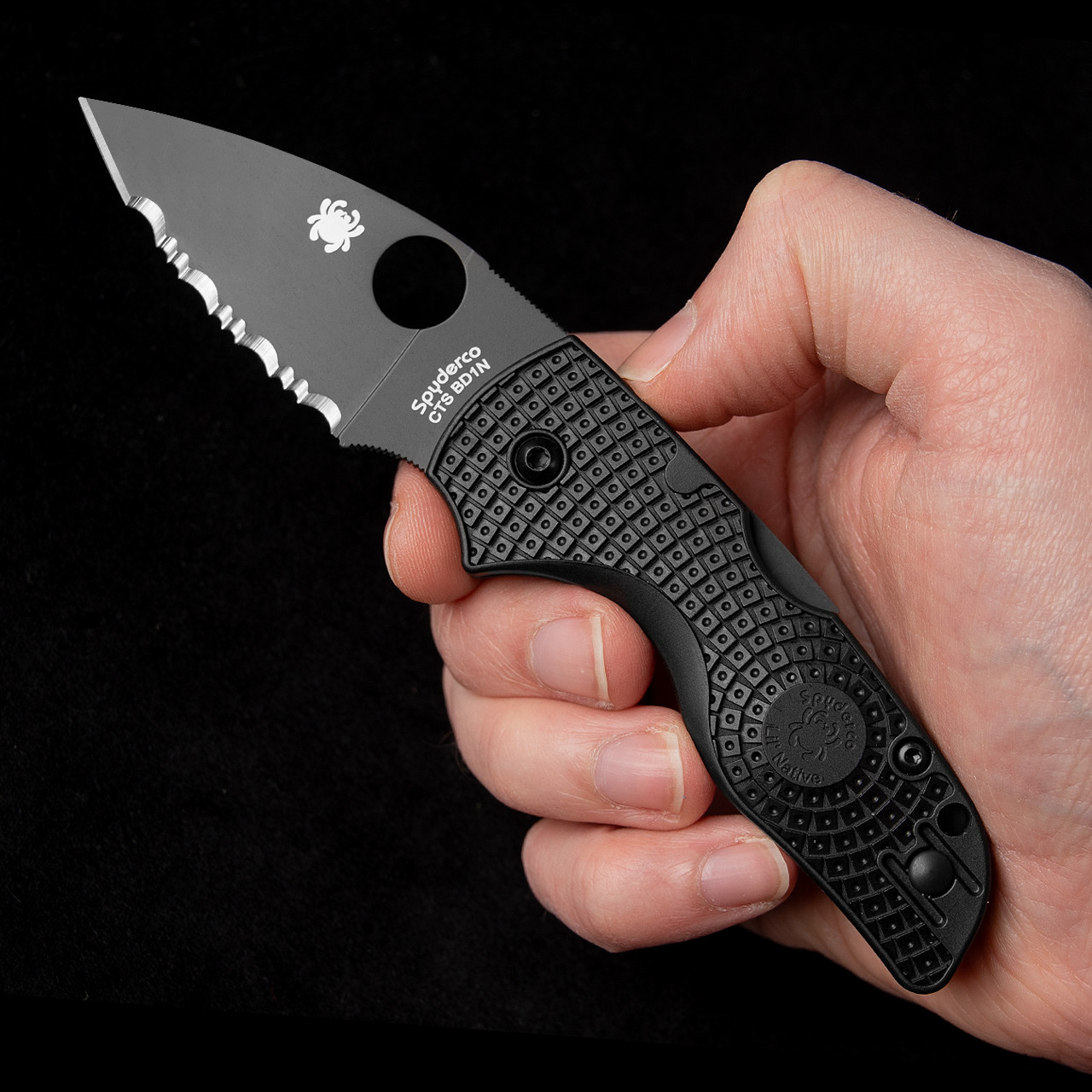 Spyderco Lil' Native Lightweight DLC Serrated Folding Knife