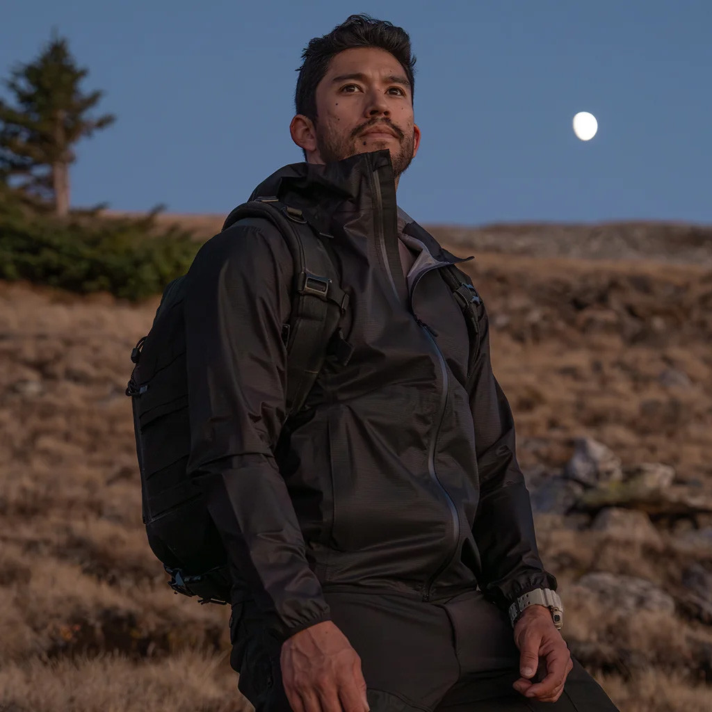 TAD Halo Superlight Jacket Black
