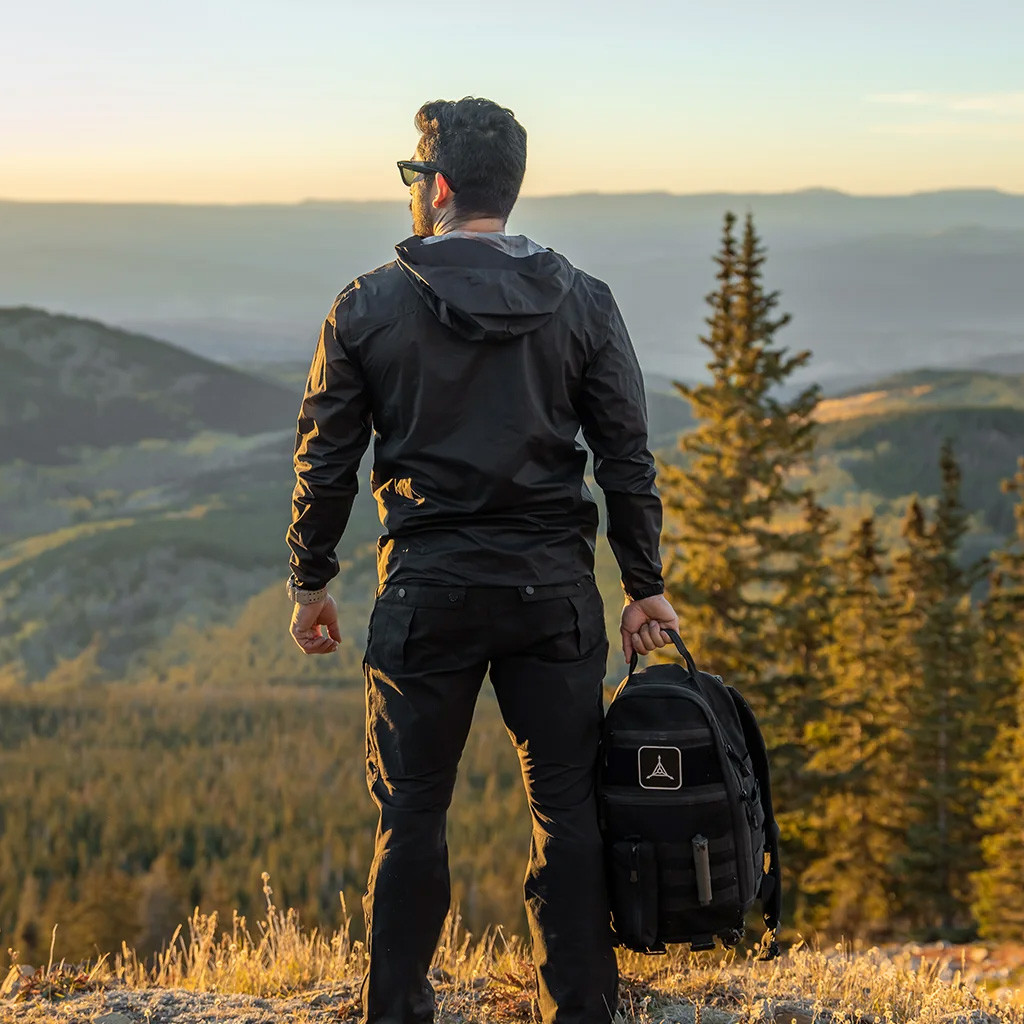 TAD Halo Superlight Jacket Black