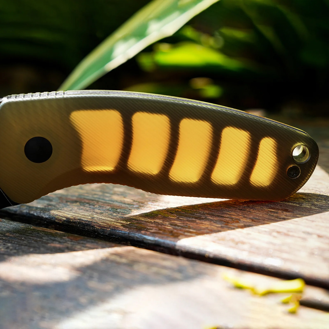 Kizer Hornet Ultem Fixed Blade