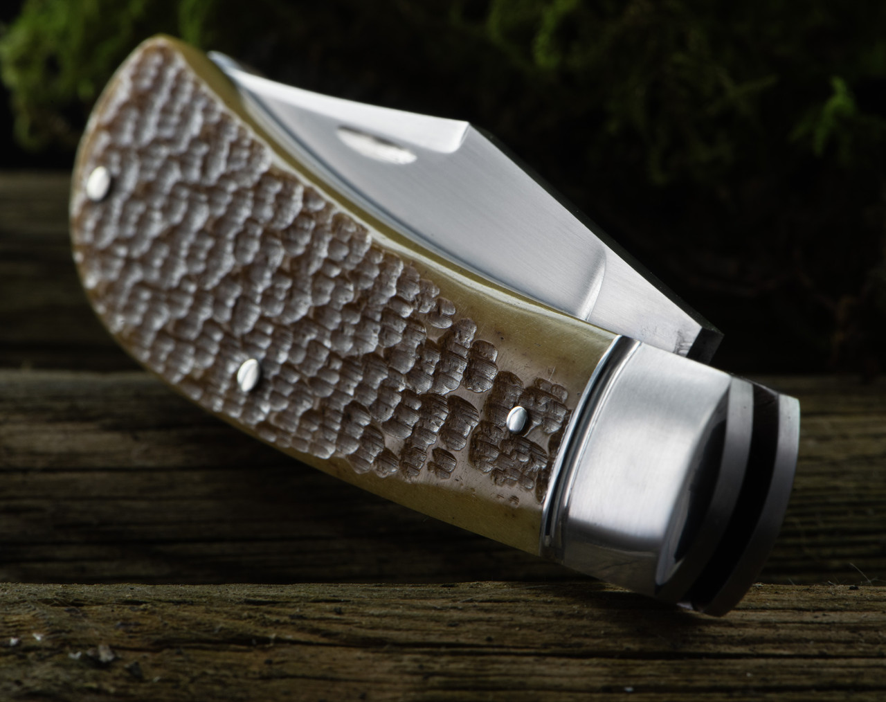 Mike Zscherny Lanny's Clip Jigged Bone Custom Knife
