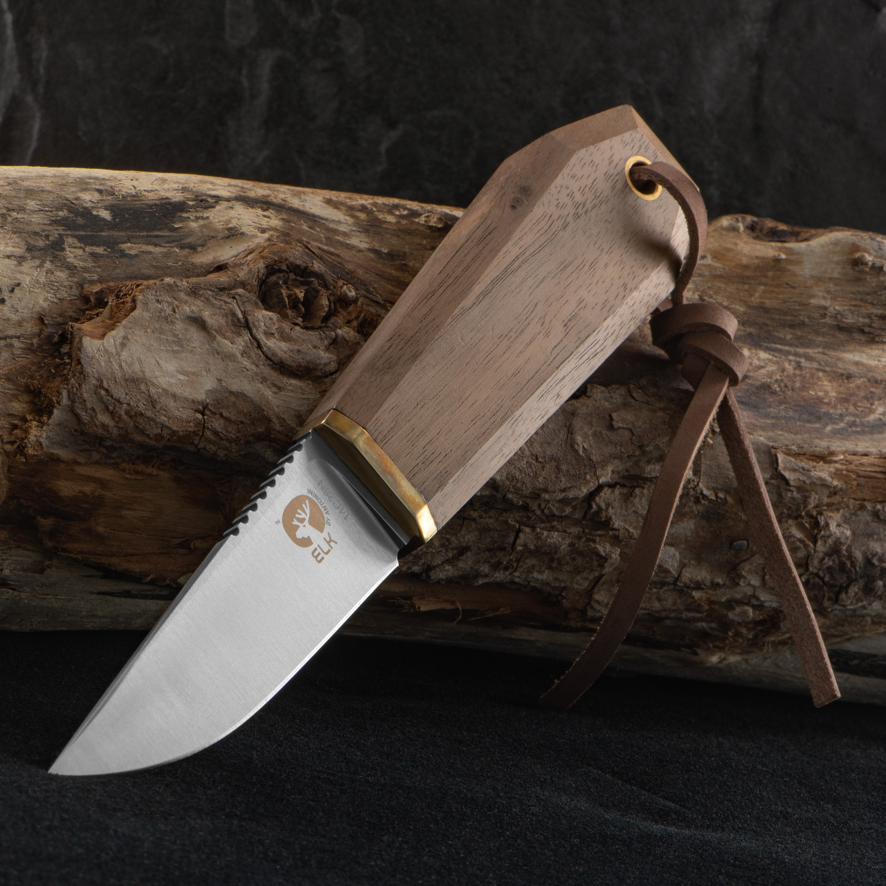 Elk Walnut Fixed Blade