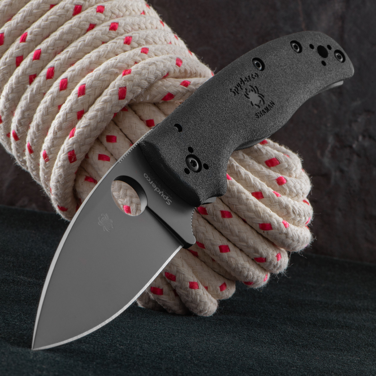 Spyderco Shaman Lightweight Black Folding Knife