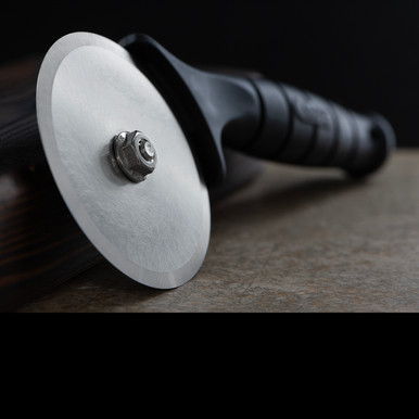 Ka-Bar Za-Saw Pizza Cutter