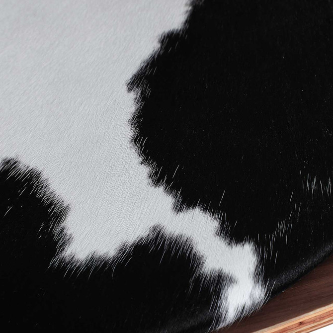 leather-blackponyhide