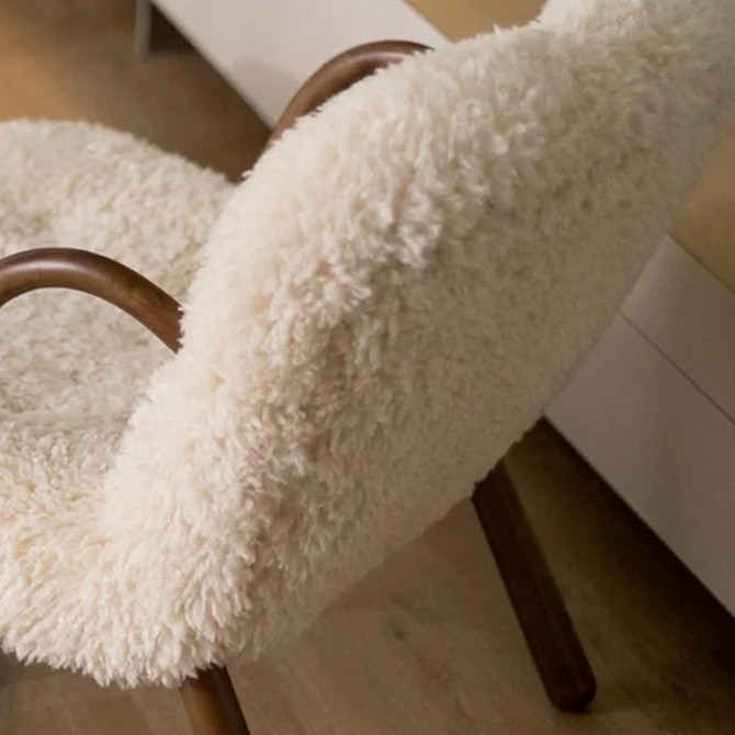 fauxsheepskin-shorthair