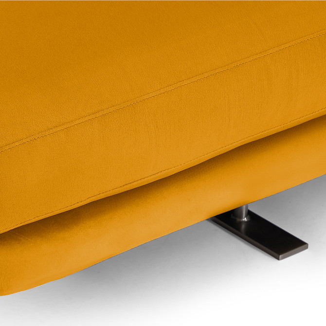 velvet-mustardvelvet