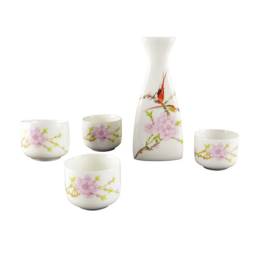 Japanese cherry blossom sake set, made of fine porcelain, with four cups and one bottle. Dishwasher and microwave safe, comes in gift box. Traditional Chinese ink paintings design, great for sake wine serving, also ideal gifts for New Year and people love Asian food.