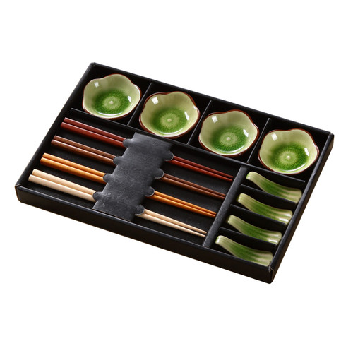Each set included 4pcs floral shaped sauce dishes, 4 pairs wood chopsticks, and 4pcs chopstick holder.