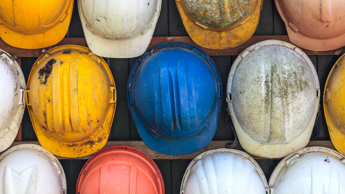 What’s in Your Toolbox? Top Tools Real Contractors Swear By