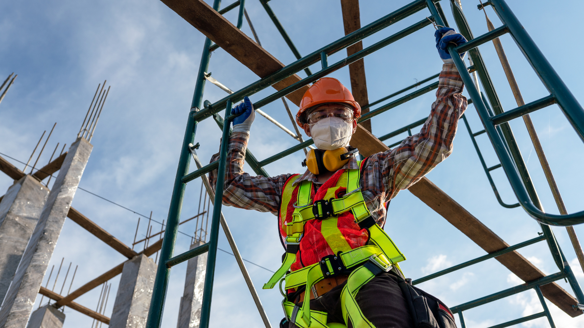 Top 9  Essential Tools for Scaffolding: Ensuring Efficiency and Safety