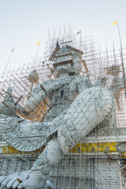 Tube & Clamp Scaffolding Around Statue