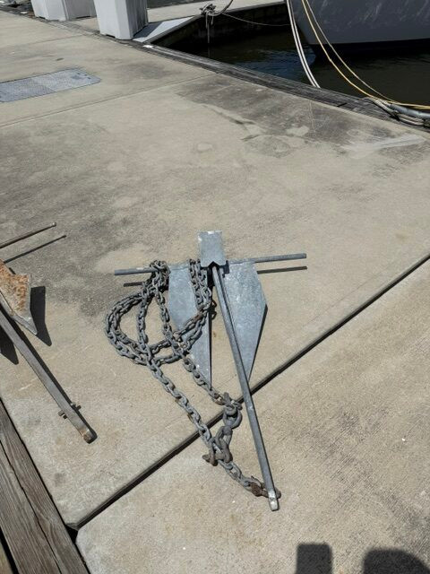 35 lb Danforth Fluke Anchor with Chain — Used, Good