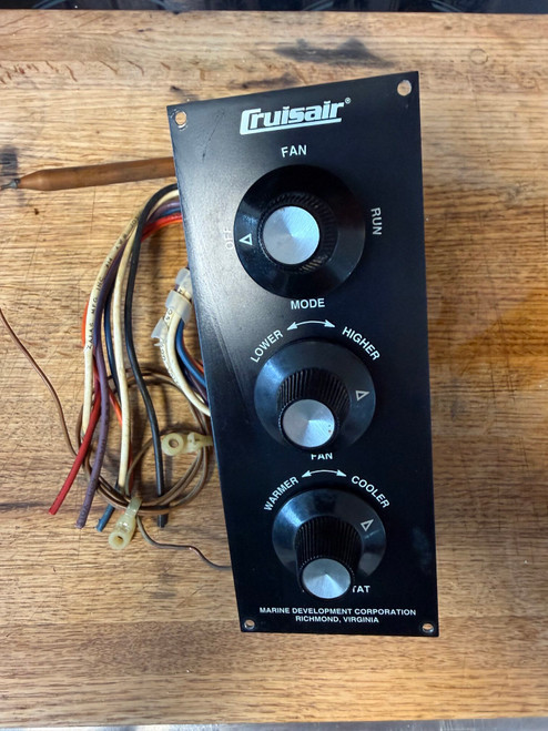 Cruisair Marine A/C Control Panel – 3-Knob Fan/Mode/Thermostat