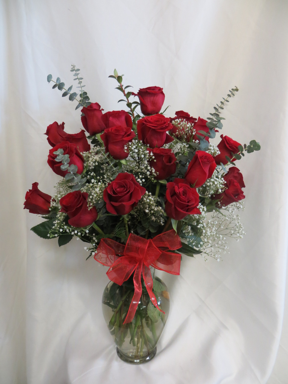 Classic Romance Valentine's Day Rose Bouquet - 6 Stems - VASE INCLUDED