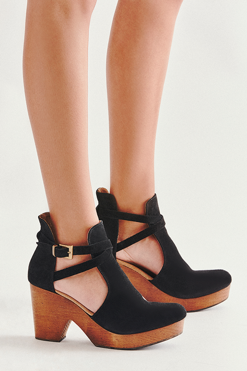 Free people black clogs clearance