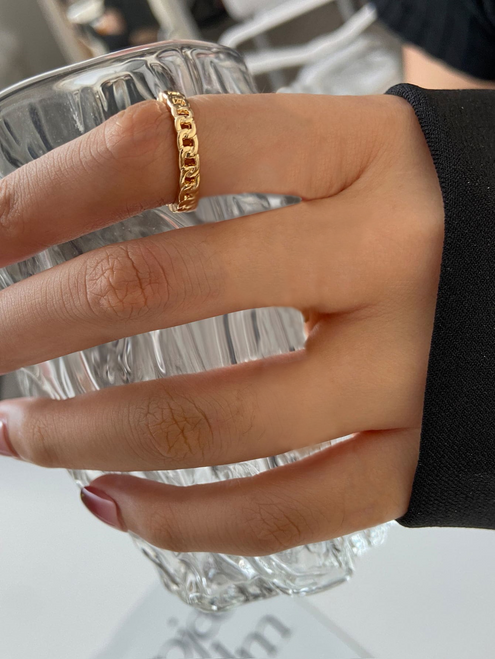 GOLD Chain Ring